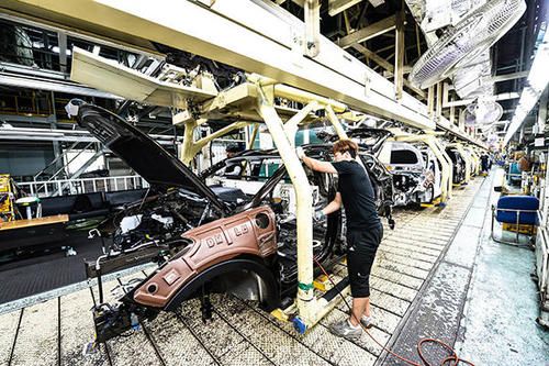 1月銷量下跌近兩成,中國汽車市場路在何方